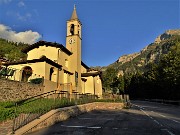 74 Chiesetta Madonna della neve a Capovalle di Roncobello